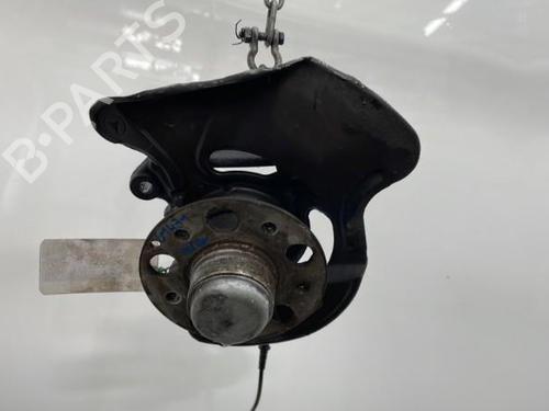 Used Left front steering knuckle Left front steering knuckle MERCEDES-BENZ SLK (R171) 200 Kompressor (171.442) (163 hp) 20439821 20439821