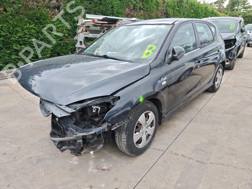 Switch HYUNDAI i30 (FD) 1.6 CRDi | BP32149395I30 - Image 8
