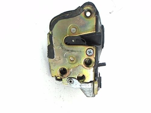 Used Rear left lock TOYOTA COROLLA Liftback (_E11_) 2.0 D-4D (CDE110_, CDE110R) (90 hp) 20449275
