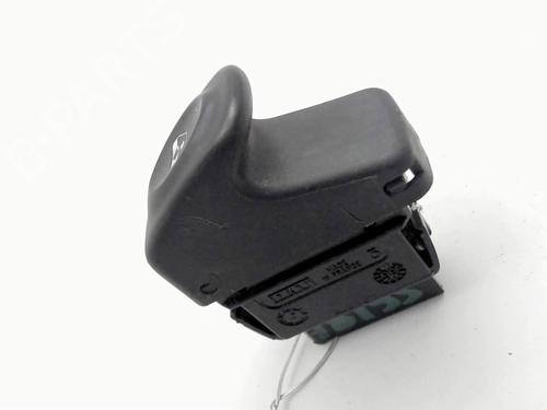 Used Left front window switch Left front window switch RENAULT CLIO II (BB_, CB_) 1.2 (BB0A, BB0F, BB10, BB1K, BB28, BB2D, BB2H, CB0A,... (58 hp) 30363963 30363963