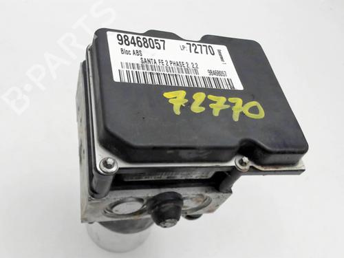 ABS pump HYUNDAI SANTA FÉ II (CM) 2.2 CRDi 4x4 | BP22517253M43
