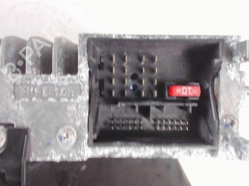 Used Radio Radio VW GOLF VI (5K1) 1.4 (80 hp) 20396448 20396448