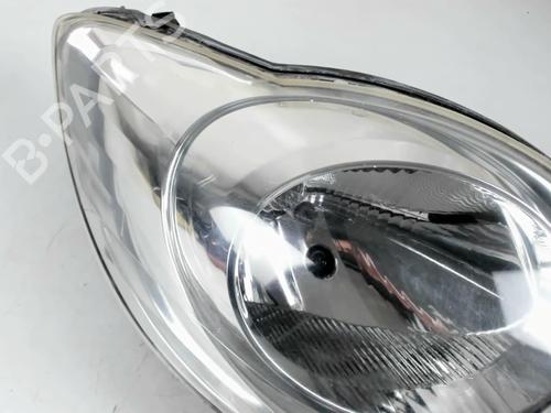 Right headlight PEUGEOT 107 (PM_, PN_) 1.4 HDi | BP28361676C29 