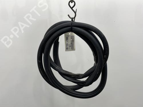 Used Rubber door seal Rubber door seal TOYOTA YARIS (_P21_, _PA1_, _PH1_) 1.5 Hybrid (MXPH10, MXPH11) (116 hp) 22564174 22564174