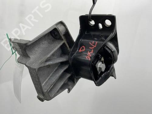 Used Engine mount Engine mount RENAULT CLIO III (BR0/1, CR0/1) 1.6 16V (BR05, BR0B, BR0Y, BR15, BR1J, BR1M, BR1Y, CR0B,... (112 hp) 21240836 21240836