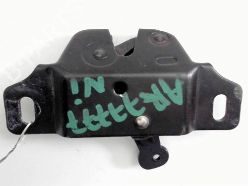 Used Tailgate lock PEUGEOT 309 II (3C, 3A) 1.4 (75 hp) 30795148