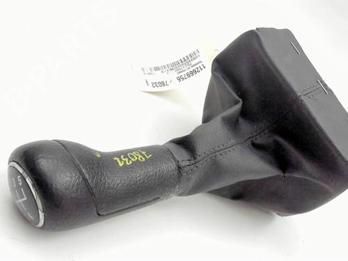 Used Shift knob Shift knob VW POLO IV (9N_, 9A_) 1.4 FSI (86 hp) 29625362 29625362
