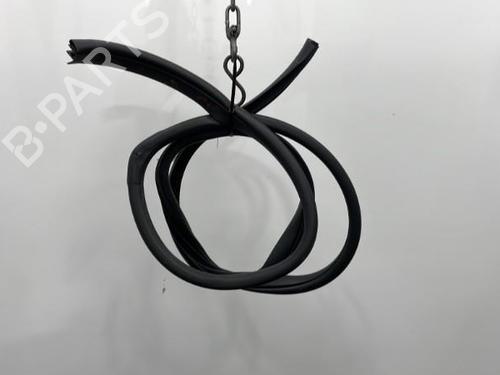 Used Rubber door seal KIA RIO III (UB) 1.2 CVVT (84 hp) 20417314