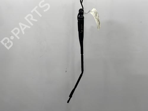 Used Rear windshield wiper arm RENAULT 21 (B48_) 2.1 Turbo-D (B486, B488, B48V) (88 hp) 21526034