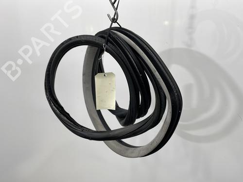Rubber door seal VW GOLF IV (1J1) 1.9 TDI | BP29625681C142 