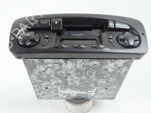 Radio PEUGEOT 206 Hatchback (2A/C) 1.1 i | BP29638856E6 