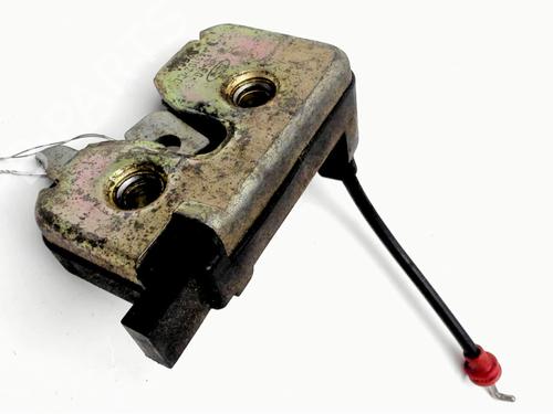 Used Tailgate lock Tailgate lock FORD FIESTA IV (JA_, JB_) 1.25 i 16V (75 hp) 34104485 34104485
