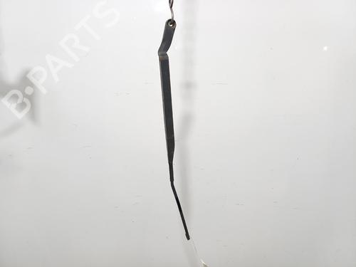 Used Front windshield wiper arm Front windshield wiper arm 39393240 39393240