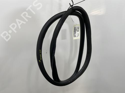 rubber-door-seal-volvo-v40-hatchback-525-2012-2013-2014-2015-2016-2017-2018-2019-29419808 main image