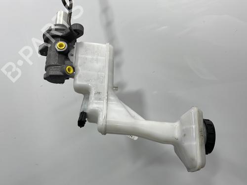 Brake master cylinder RENAULT KOLEOS II (HC_) 1.6 dCi 130 | BP30115556M77