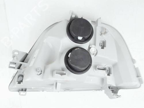 Used Right headlight Right headlight RENAULT MASTER II Van (FD) 2.5 dCi (FD01, FD02, FD21, FD22, FD31, FD32, FD3Y, FD71,... (120 hp) 40279996 40279996