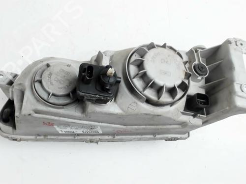 Right headlight HYUNDAI H-1 / STAREX Bus (A1) 2.5 TCi | BP23263492C29 