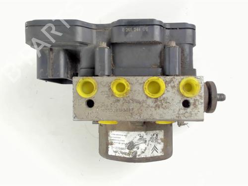 Used ABS pump PEUGEOT 308 II (LB_, LP_, LW_, LH_, L3_) 1.6 HDi (92 hp) 20390697