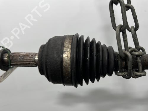 Used Right front driveshaft Right front driveshaft DACIA SANDERO 1.2 16V (75 hp) 32250279 32250279