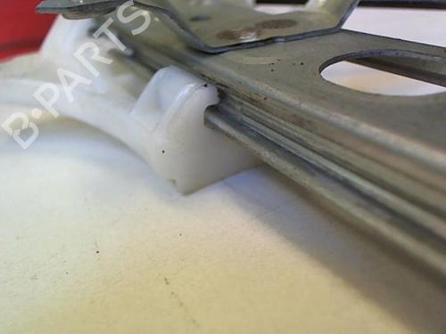 Used Front left window mechanism Front left window mechanism SUZUKI SWIFT IV (FZ, NZ) 1.3 DDiS (AZG413D, ZC02S, ZC92S) (75 hp) 20474302 20474302