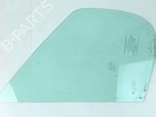 front-right-quarter-glass-renault-trafic-ii-bus-jl-2001-32250204 main image