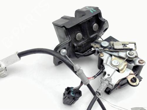 tailgate-lock-toyota-corolla-_e12_-2001-2002-2003-2004-2005-2006-2007-2008-32396684 main image