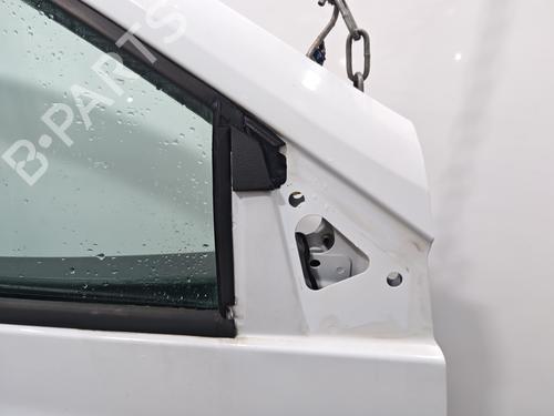 Dør højre fortil Dør højre fortil RENAULT CLIO III (BR0/1, CR0/1) 1.5 dCi (C/BR0G, C/BR1G) (68 hp) 33895044 33895044