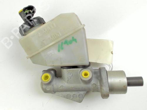 Used Brake master cylinder Brake master cylinder RENAULT CLIO II (BB_, CB_) 1.2 (BB0A, BB0F, BB10, BB1K, BB28, BB2D, BB2H, CB0A,... (58 hp) 20447674 20447674