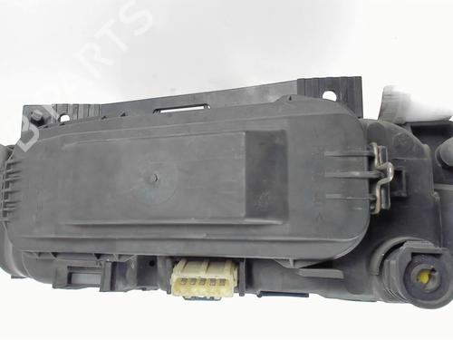 Right headlight CITROËN XANTIA (X1_, X2_) 1.9 Turbo D | BP21228778C29 