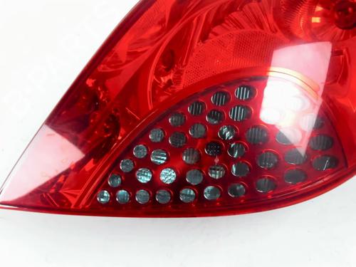 Right taillight PEUGEOT 207 CC (WD_) 1.6 16V | BP27572022C35 