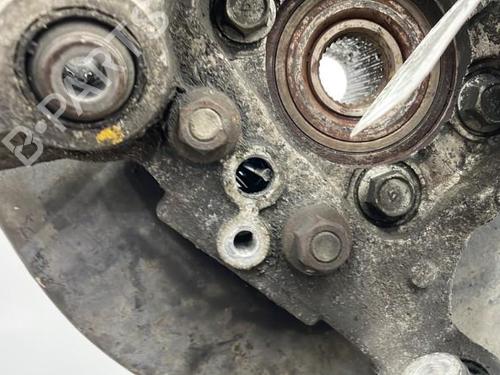 Used Right rear steering knuckle NISSAN 350Z Coupe (Z33) 3.5 (280 hp) 20420234