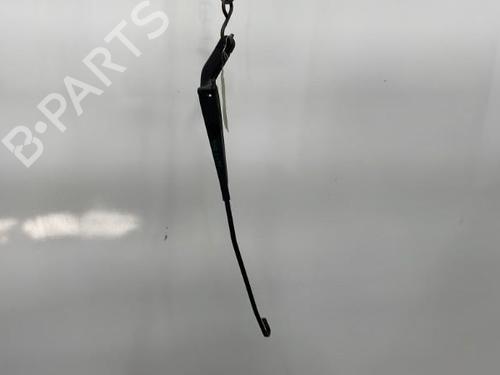 Used Front windshield wiper arm Front windshield wiper arm JAGUAR X-TYPE I (X400) 2.2 D (146 hp) 20419531 20419531
