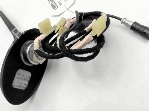 Used Antenna/Base Antenna/Base 37275117 37275117