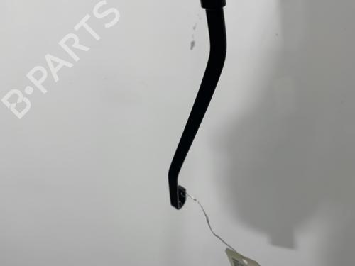 front-windshield-wiper-arm-renault-kadjar-ha_-hl_-2015-31794342 main image