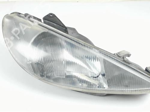 Used Right headlight PEUGEOT 206 Hatchback (2A/C) 1.9 D (69 hp) 22212158