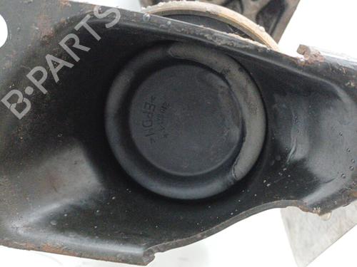 Used Engine mount Engine mount VW TRANSPORTER T5 Van (7HA, 7HH, 7EA, 7EH) 1.9 TDI (102 hp) 21237573 21237573