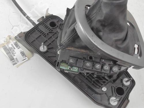 Used Gear lever SEAT LEON (1P1) 1.6 TDI (105 hp) 21207163