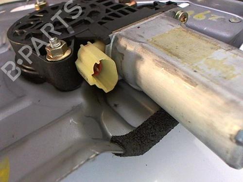 Used Front right window mechanism Front right window mechanism HYUNDAI TRAJET (FO) 2.0 CRDi (113 hp) 20461147 20461147