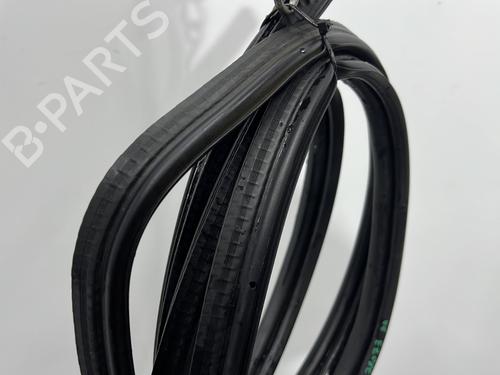 Rubber door seal FORD FOCUS I (DAW, DBW) 1.8 TDCi | BP30401781C142 