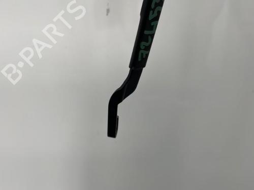 Used Front windshield wiper arm Front windshield wiper arm TOYOTA AURIS (_E15_) 2.0 D-4D (ADE150_, ADE150R) (126 hp) 20417586 20417586