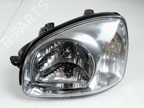 Used Left headlight HYUNDAI SANTA FÉ I (SM) 2.0 CRDi 4x4 (125 hp) 27293794
