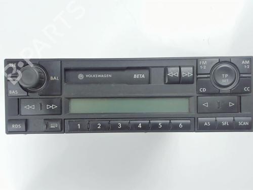 Used Radio VW GOLF IV (1J1) 1.9 TDI (110 hp) 21237822
