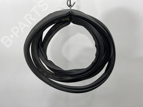 Used Rubber door seal PEUGEOT 508 SW I (8E_) 1.6 BlueHDi 120 (120 hp) 28498608