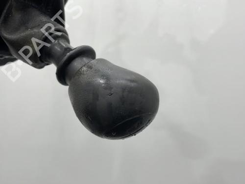 Used Gear lever Gear lever NISSAN PRIMASTAR Van (X83) 2.5 dCi 140 (135 hp) 20400256 20400256