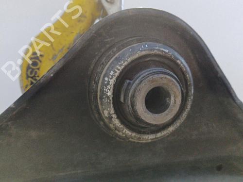 Used Right front suspension arm Right front suspension arm 20427860 20427860