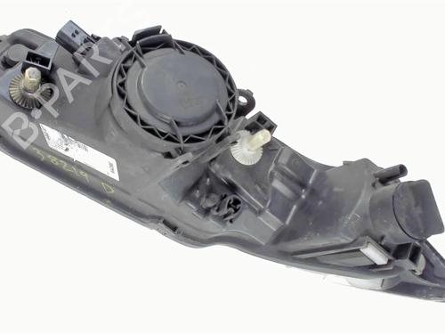 Used Right headlight Right headlight ROVER 200 II Hatchback (RF) 220 SDi (105 hp) 20457770 20457770