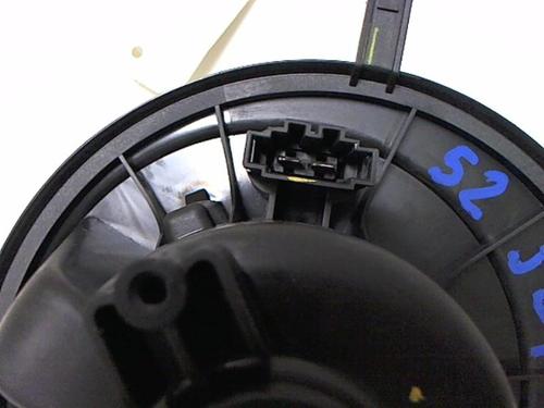 Used Heater blower motor Heater blower motor VW GOLF VI (5K1) 1.6 TDI (105 hp) 20437743 20437743