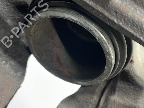 Used Right front brake caliper Right front brake caliper MERCEDES-BENZ CLA Coupe (C117) CLA 200 CDI / d (117.308) (136 hp) 30795271 30795271