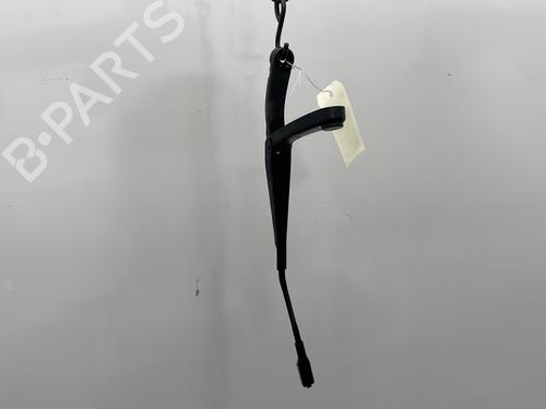 Used Front windshield wiper arm MERCEDES-BENZ SLC (R172) 250 d (172.404) (204 hp) 25210075