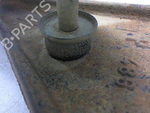 Right front suspension arm RENAULT TRAFIC Van (T_, P_, V_) 2.1 D | BP21204851M13 